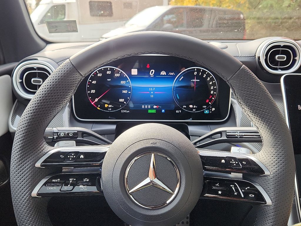 Thumbnail: 2026 Mercedes-Benz GLC - 14