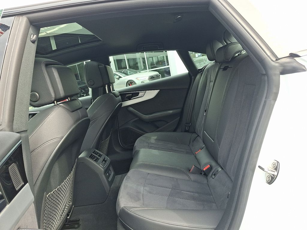 Thumbnail: 2023 Audi A5 - 10