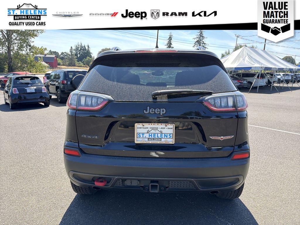 View vehicle photo 5