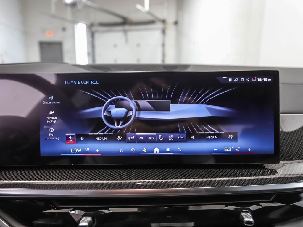 Thumbnail: 2026 BMW X5 - 16