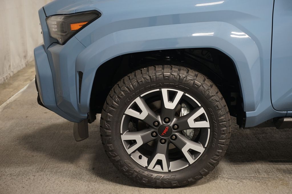 Thumbnail: 2025 Toyota 4Runner - 5