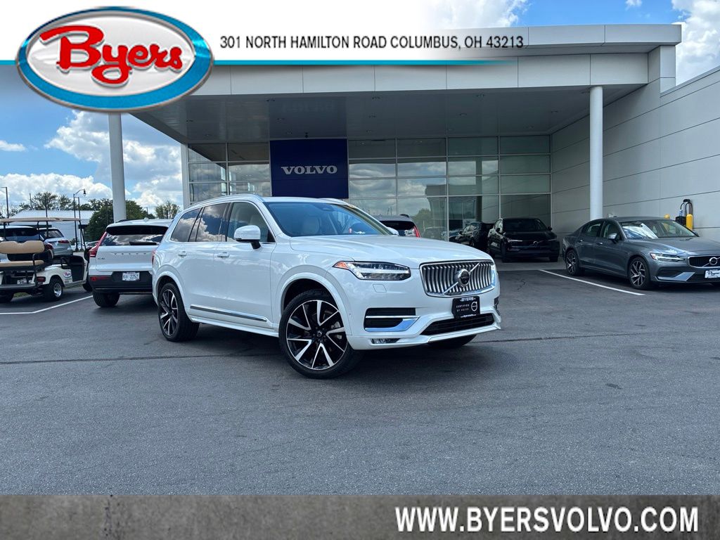 Crystal White 2023 Volvo XC90 B6 Plus Bright Theme 6-Passenger AWD SUV / Crossover All-Wheel Drive Automatic