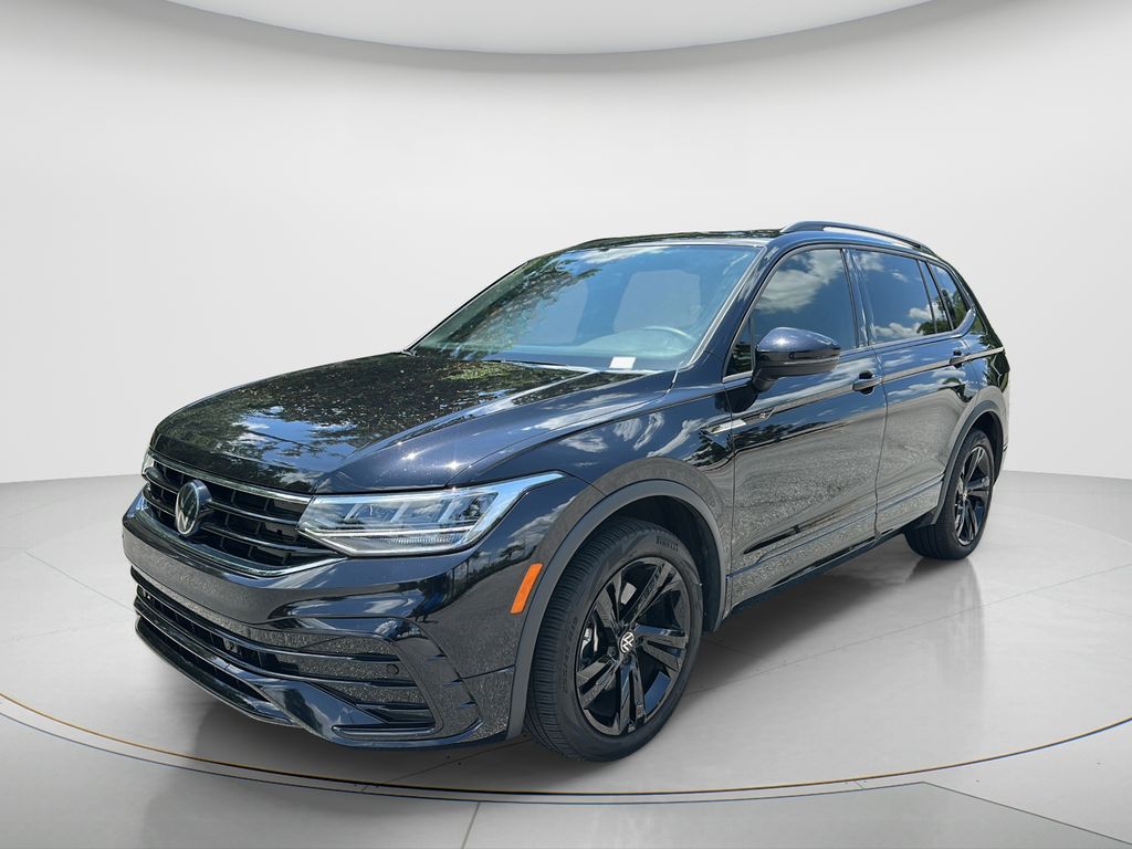 2024 Volkswagen Tiguan 2.0T SE R-Line Black