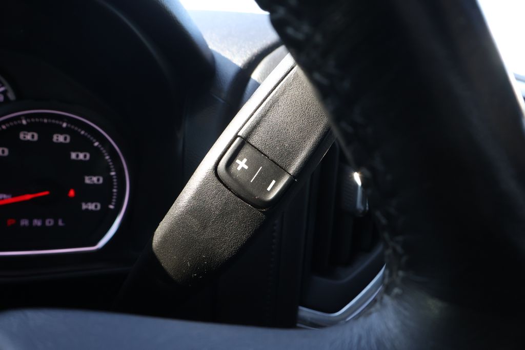 Thumbnail: 2021 Chevrolet Silverado 1500 - 24