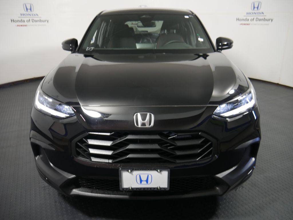 2025 Honda HR-V Sport 2