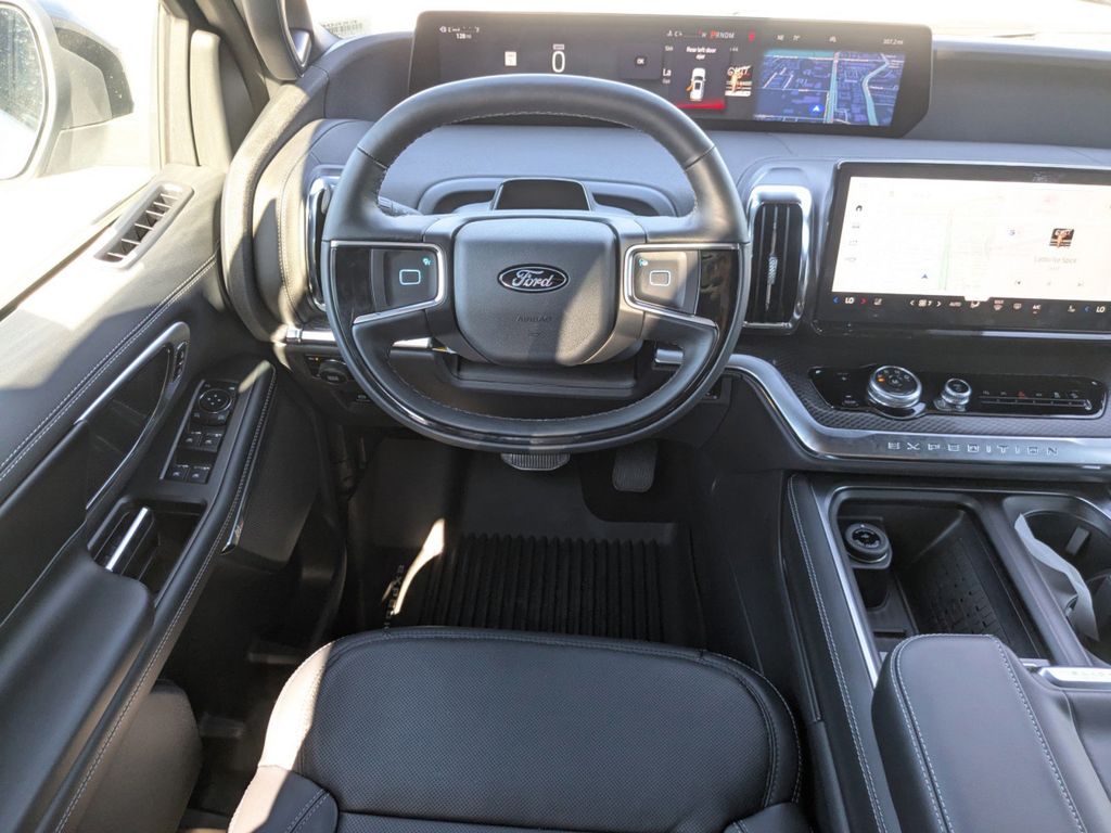 2025 Ford Expedition Platinum MAX