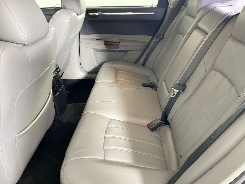 2006 Chrysler 300 C photo
