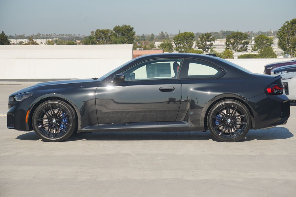 Thumbnail: 2025 BMW M2 - 4