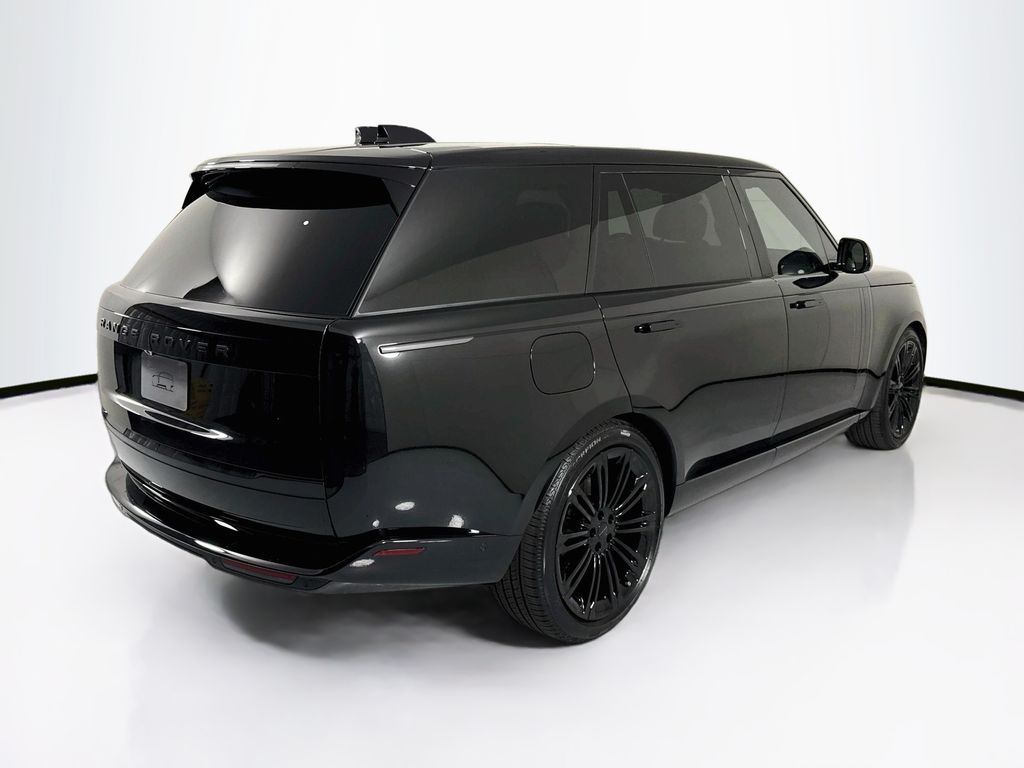 Thumbnail: 2026 Land Rover Range Rover - 5