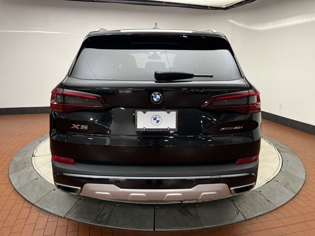 Thumbnail: 2021 BMW X5 - 24