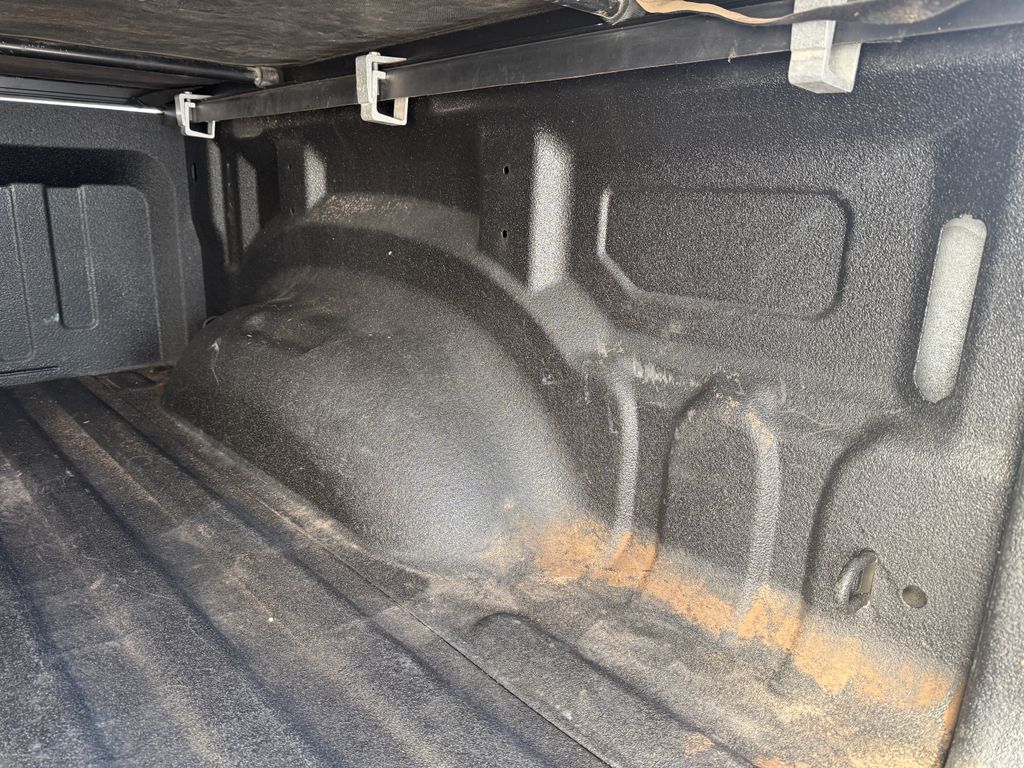 Certified Used 2021 Off-white Ram Laramie image 27