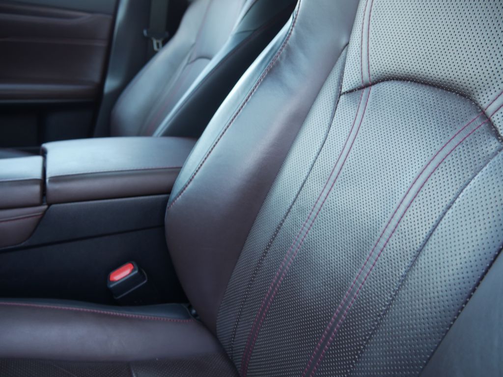 Thumbnail: 2019 Lexus RX - 17