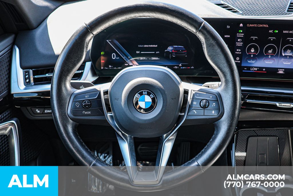 Used 2023 Black BMW xDrive28i image 32