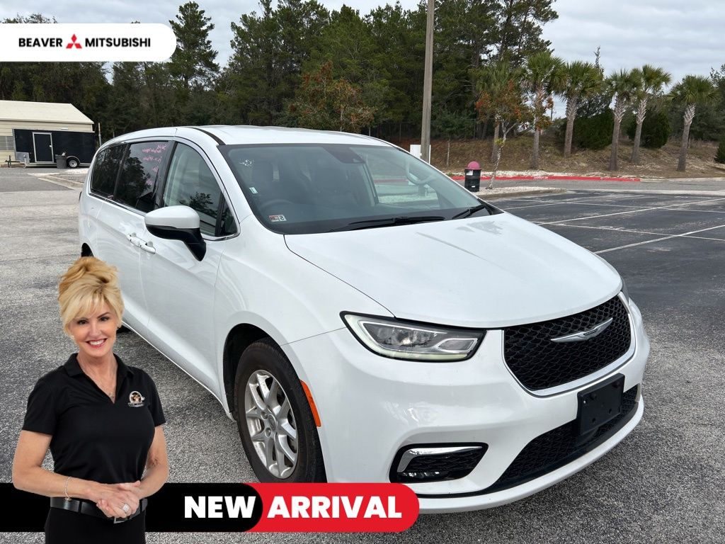 2023 Chrysler Pacifica Touring L