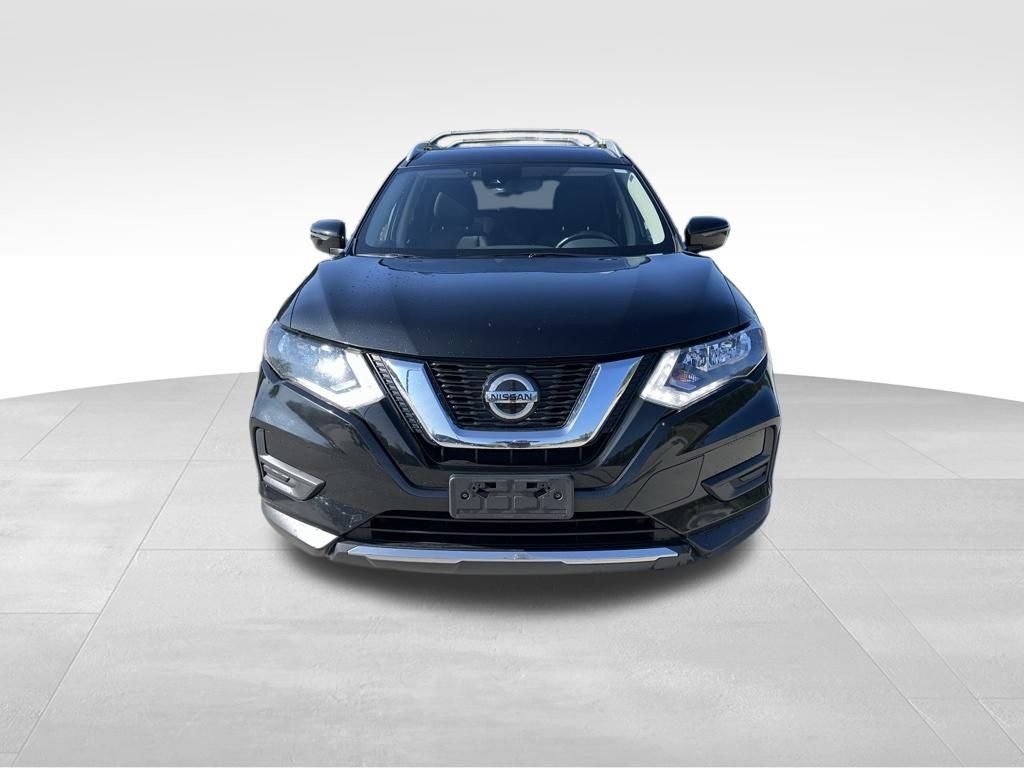 2020 Nissan Rogue SV 2