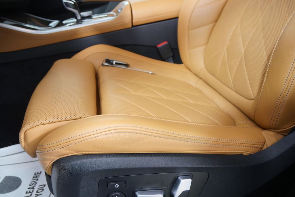 Thumbnail: 2023 BMW X5 - 9