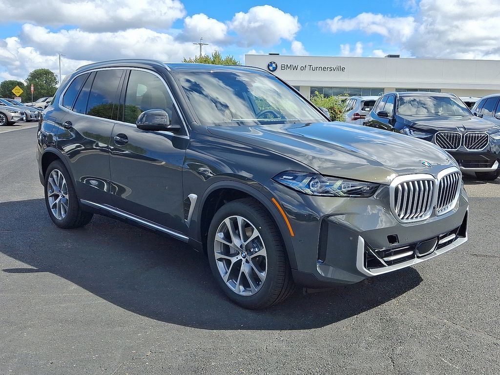 Thumbnail: 2026 BMW X5 - 2