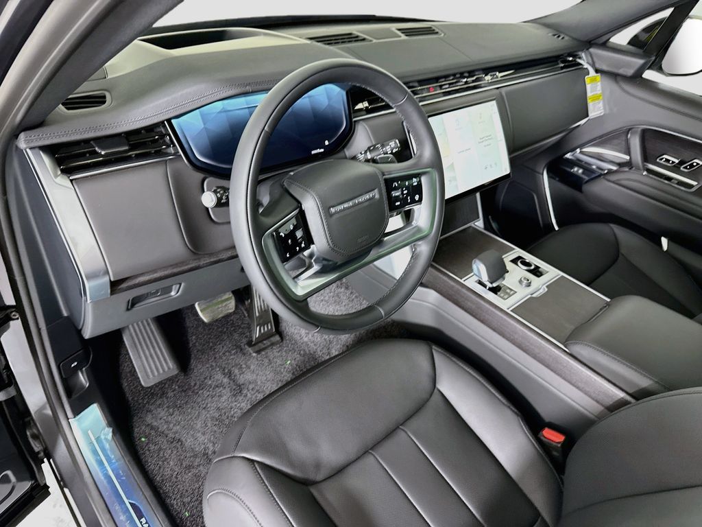 Thumbnail: 2027 Land Rover Range Rover - 10