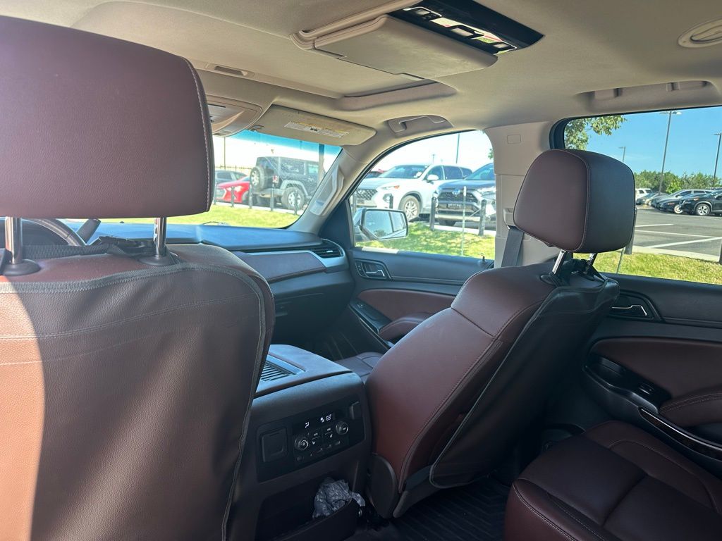 Thumbnail: 2017 Chevrolet Tahoe - 8