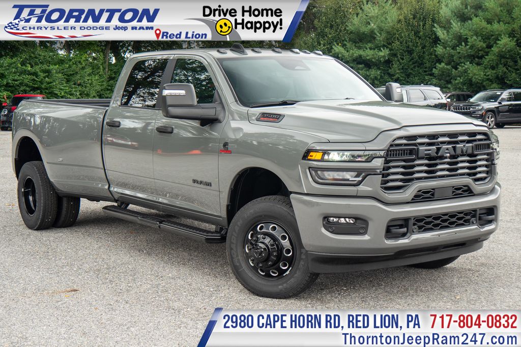 Ceramic Gray Clearcoat 2026 RAM 3500 Pickup Truck Four-Wheel Drive 8-Speed Automatic