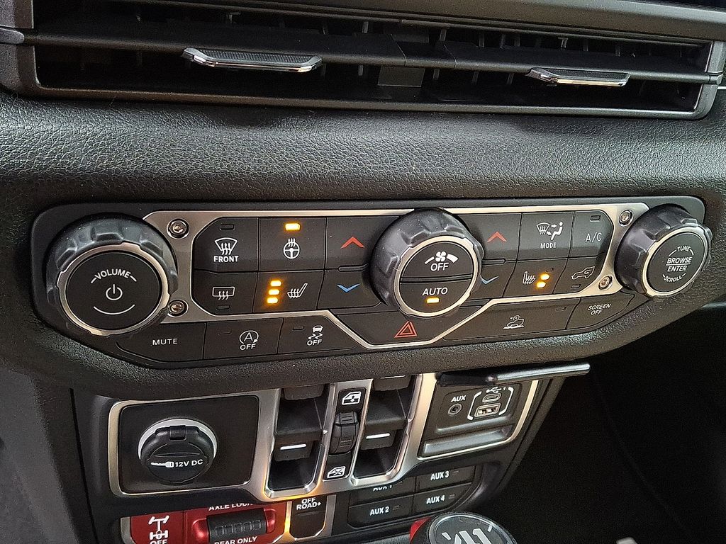 New 2026 Jeep Wrangler SUV