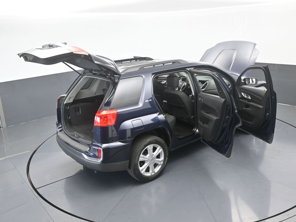 Used 2017 Dark Sapphire Blue Metallic GMC SLE-2 image 64