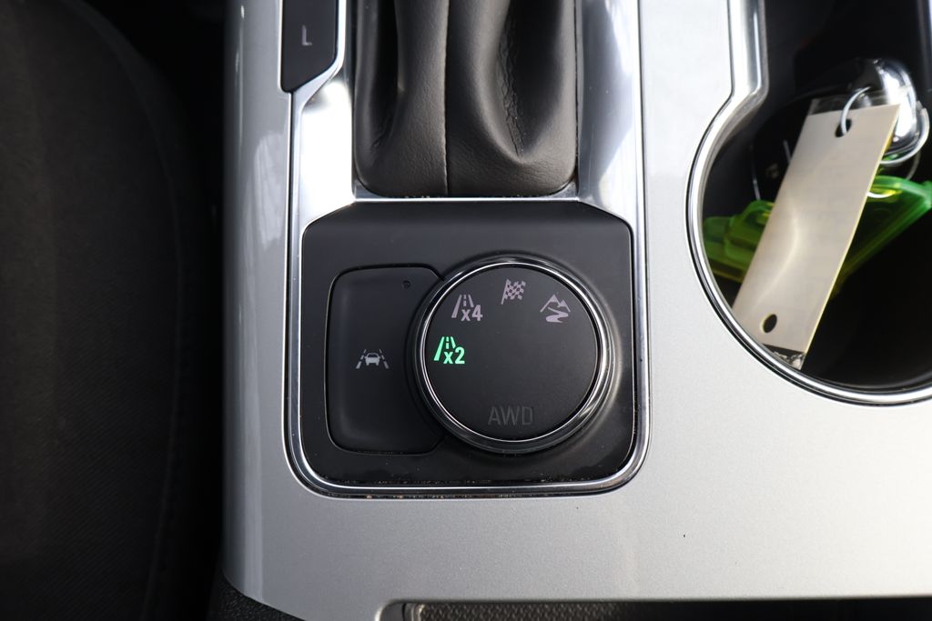 Thumbnail: 2023 Chevrolet Blazer - 21