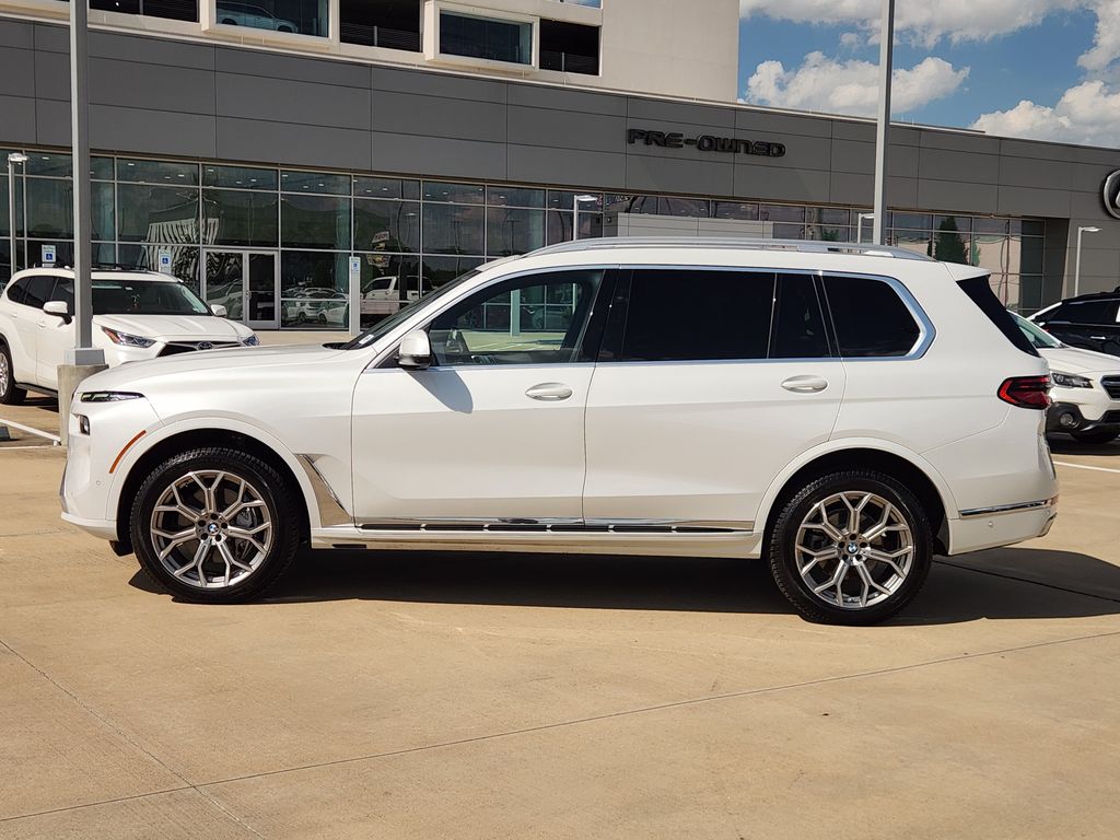 2023 BMW X7 xDrive40i White at Gullo Toyota