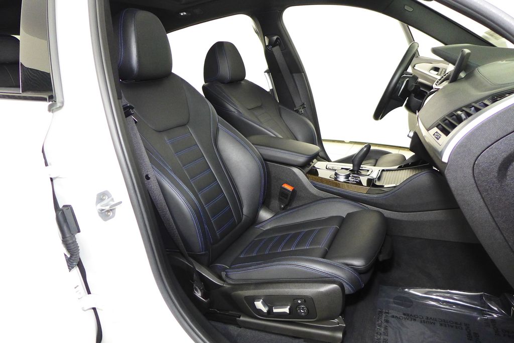 Thumbnail: 2019 BMW X4 - 20