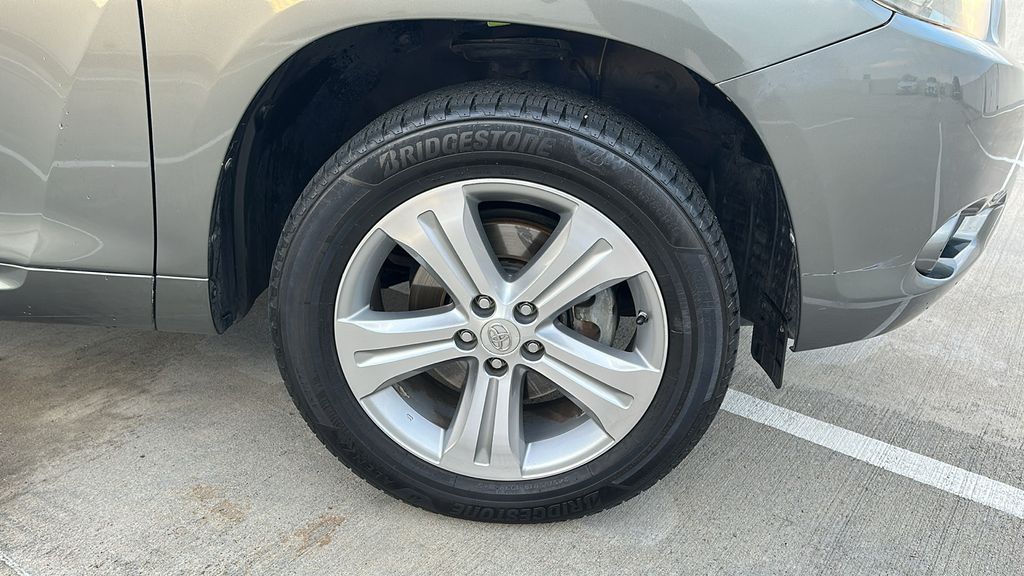 2008 Toyota Highlander Sport Green at Parkway Family Mazda