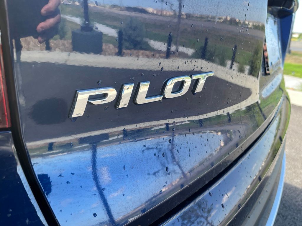 Thumbnail: 2021 Honda Pilot - 8