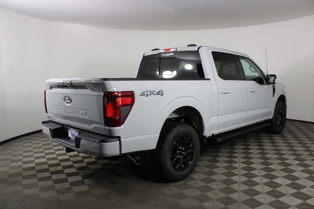 View vehicle photo 5