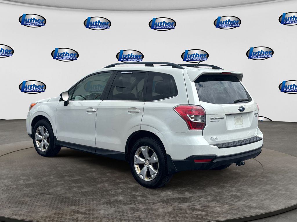 2015 Subaru Forester 2.5i Limited White at Subaru and VW of Moon Township