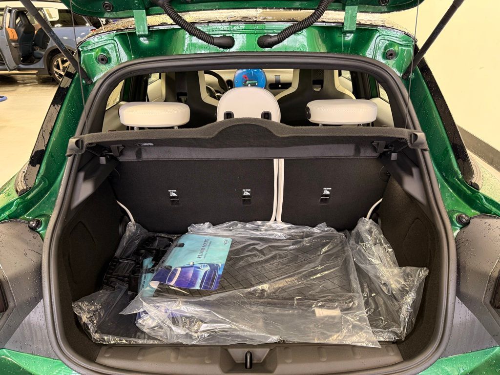 Thumbnail: 2026 MINI Cooper - 23