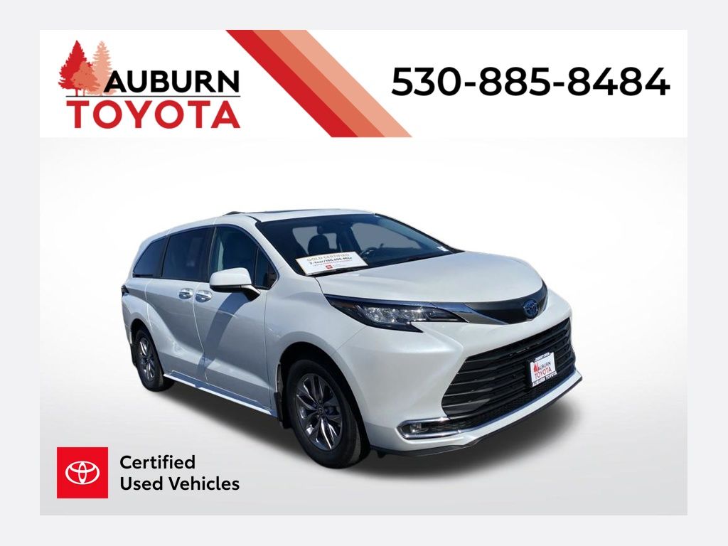 Pearl 2023 Toyota Sienna Minivan Front-Wheel Drive Continuously Variable Transmission