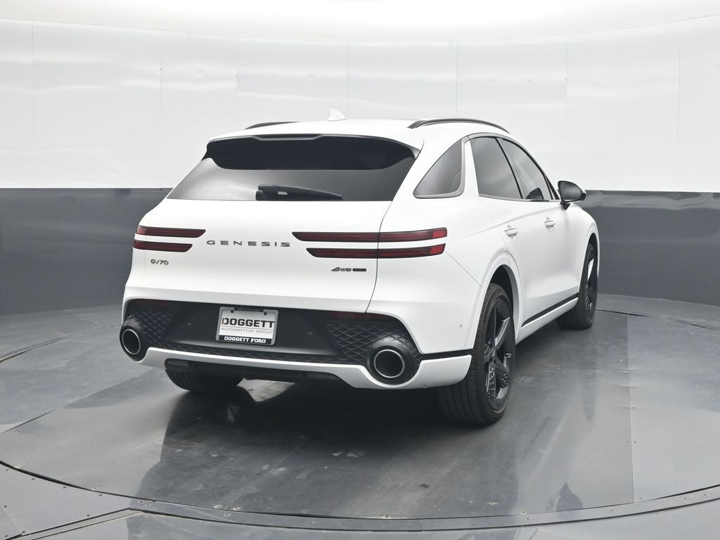 Used 2022 Genesis GV70 SUV