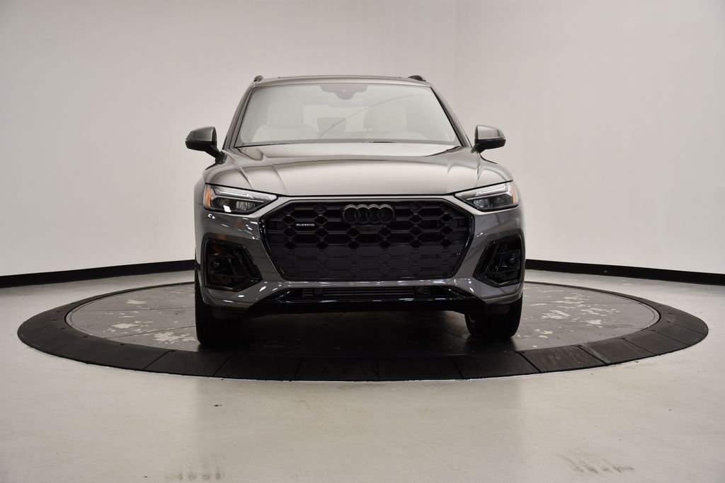 2025 Audi Q5 e Premium Plus 8