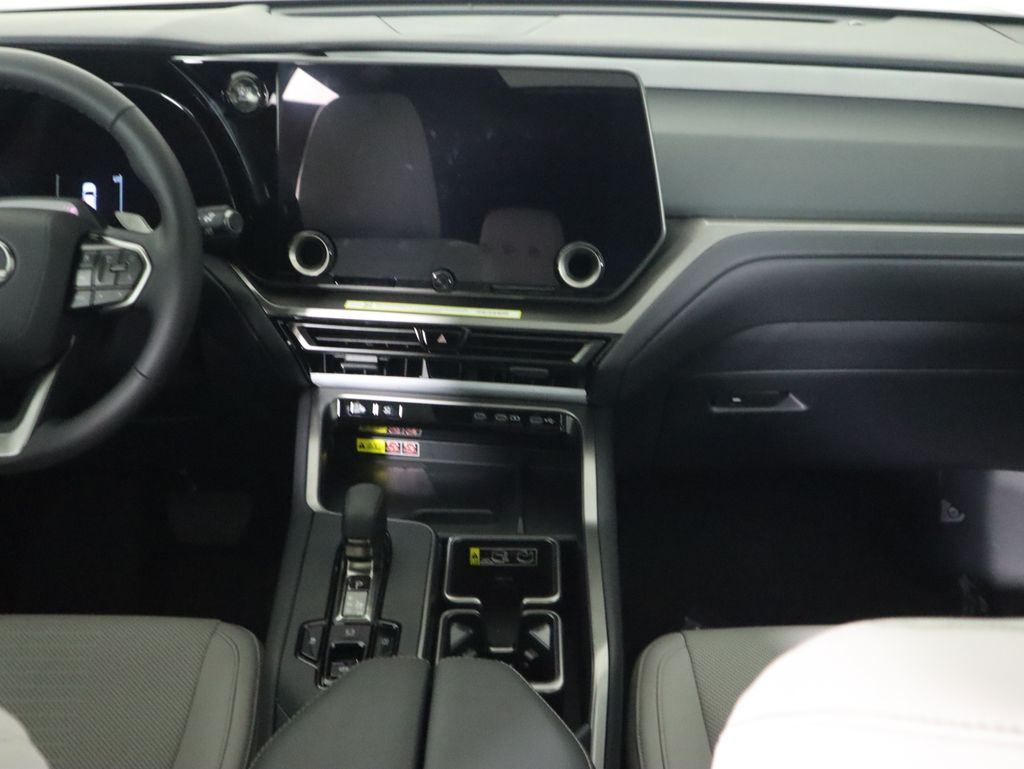 Thumbnail: 2025 Lexus TX - 15