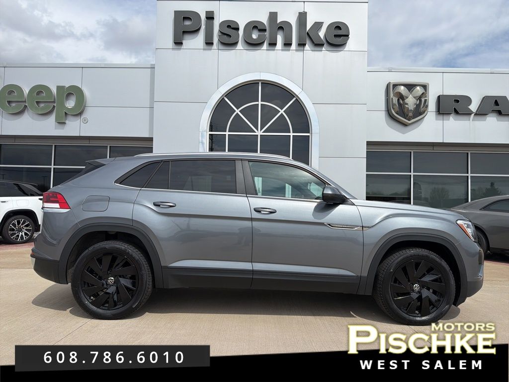 Platinum Gray Metallic 2024 Volkswagen Atlas Cross Sport SE 4Motion with Technology SUV / Crossover All-Wheel Drive 8-Speed Automatic
