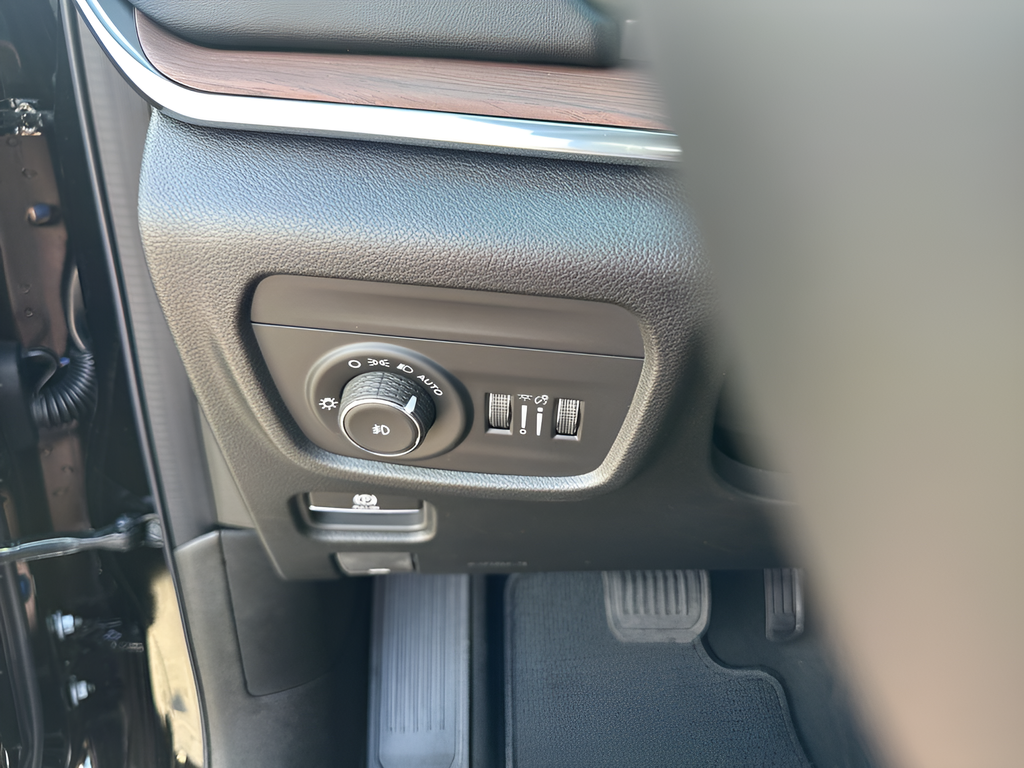 New Car 2025 Jeep Grand Cherokee  Summit For Sale Under $70,000 In Austin, Texas