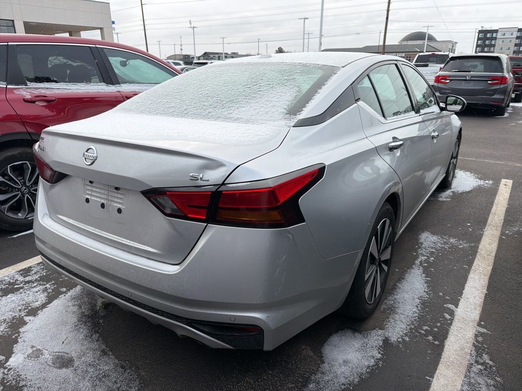 Thumbnail: 2019 Nissan Altima - 3