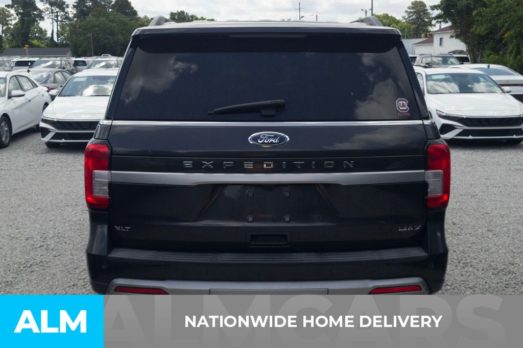 Used 2022 Gray Ford XLT image 4