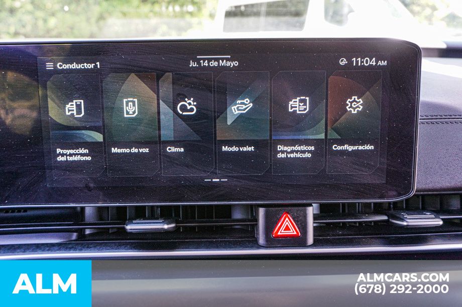 Used 2025 Black Kia LXS image 46