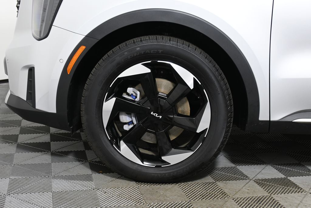 Thumbnail: 2025 Kia Sorento - 11