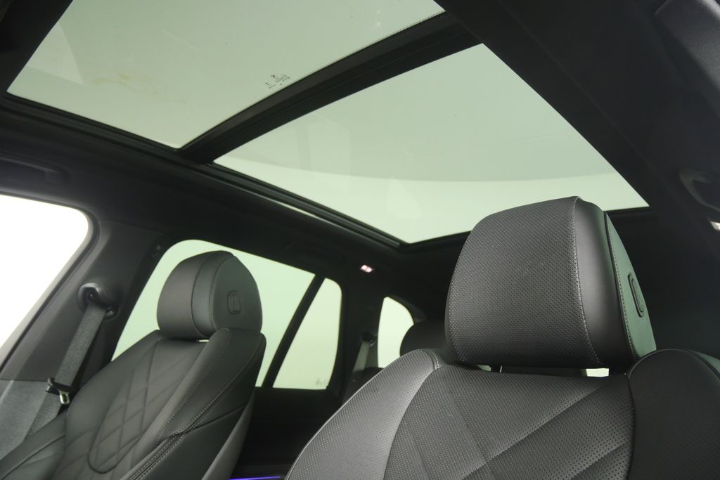 Thumbnail: 2026 BMW X5 - 11