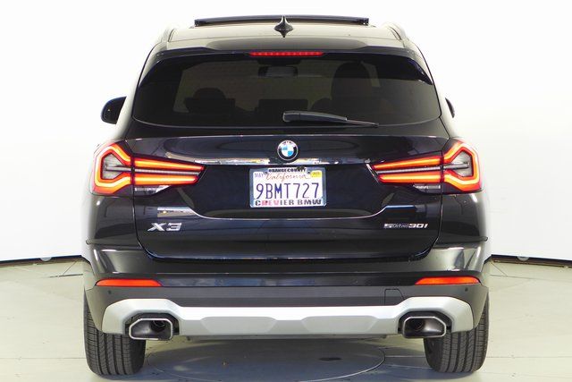 2022 BMW X3 sDrive30i 8