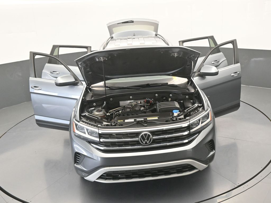 Used 2021 Gray Volkswagen 3.6L V6 SE w/Technology image 70