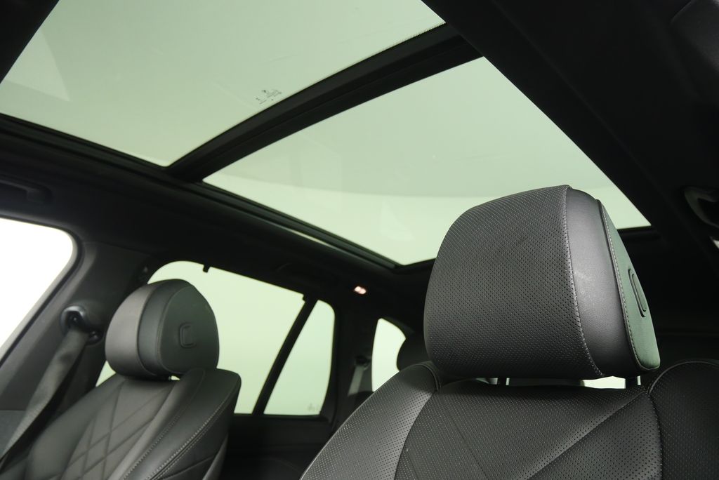 Thumbnail: 2024 BMW X5 - 11
