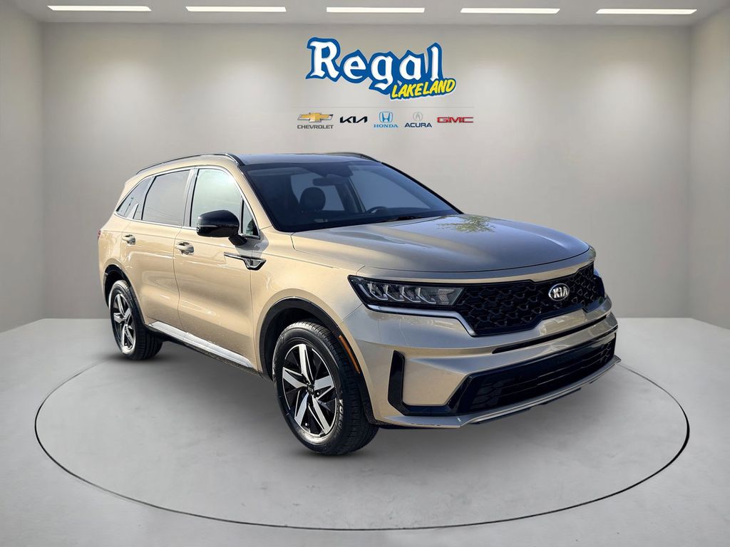 Brown (Crystal Beige) 2021 Kia Sorento S FWD SUV / Crossover Front-Wheel Drive 8-Speed Automatic