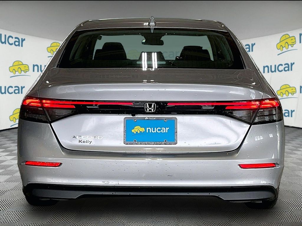 2023 Honda Accord — photo 5
